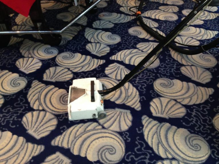 1eb1ecbb-84c8-4df1-8e7c-762d380315c0-1600