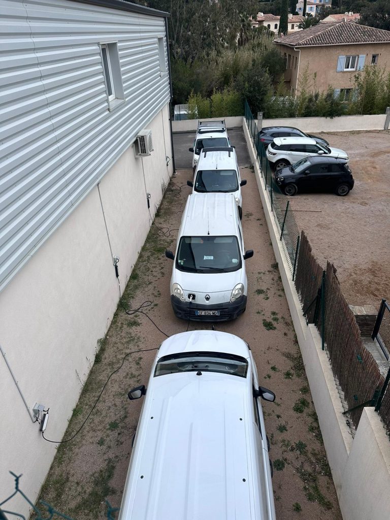 WhatsApp Image 2024-02-14 at 09.37.31 (1)