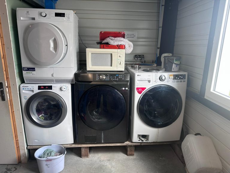 WhatsApp Image 2024-02-14 at 09.37.31 (3)